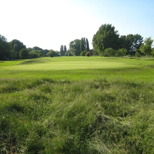 Loch 8 des Datchet Golf Club