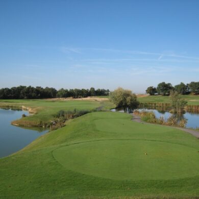 Arzaga: Abschlag Loch 10 Jack Nicklaus II