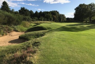 Woodhall Spa Hotchkin Course, Loch 17