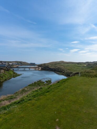 Cruden Bay, Loch 4