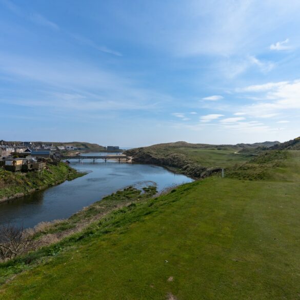 Cruden Bay, Loch 4